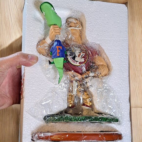 Florida State vs. Florida Gators Rivalry Choke figurine Memory Company 9" tall - Picture 9 of 16